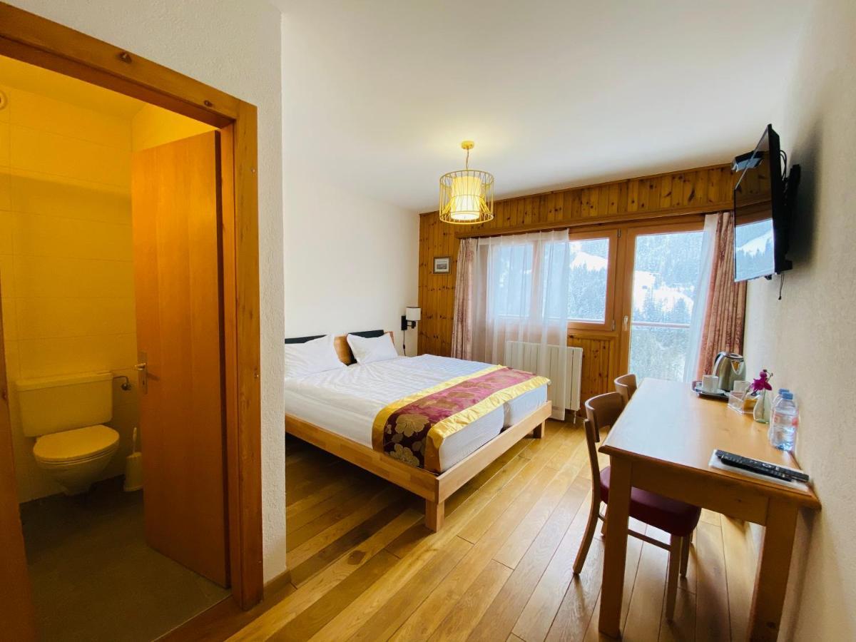 Qi-Lin Hotel Restaurant Ayer Dış mekan fotoğraf